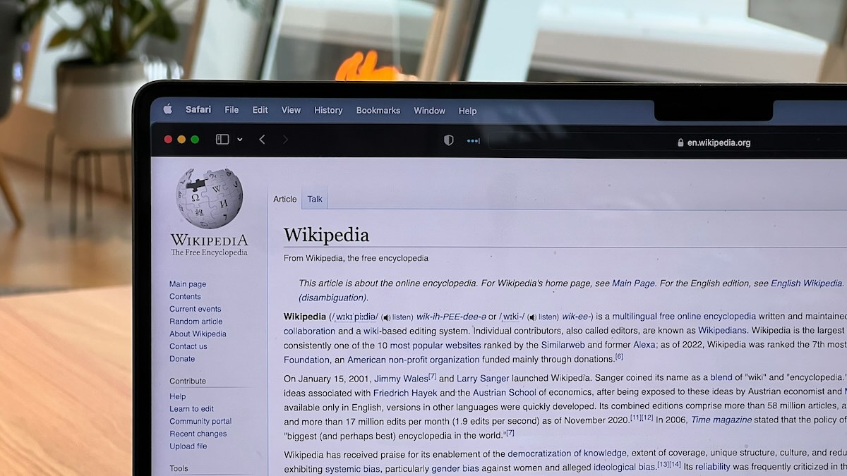 Wikipédia interdit l&rsquo;utilisation de l&rsquo;IA générative pour préserver l&rsquo;intégrité de ses articles