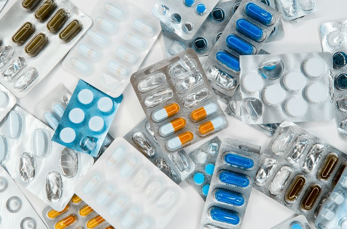 Les fausses pharmacies en ligne en France : une menace persistante et sophistiquée