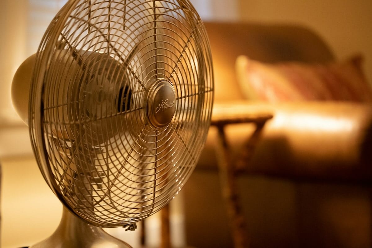 Bracelet connecté pour seniors à Rome : un outil vital en période de canicule