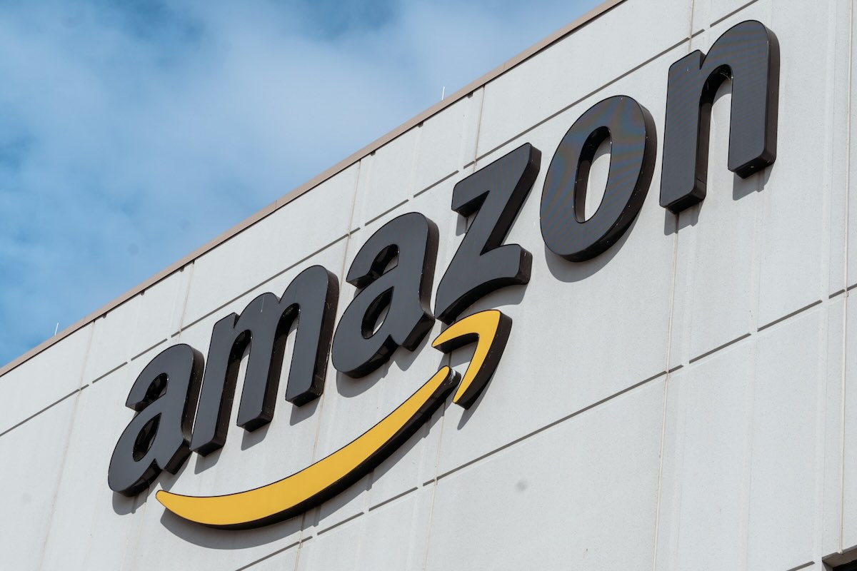 Pourquoi Amazon a-t-il choisi Lyon pour son nouveau centre logistique majeur ?